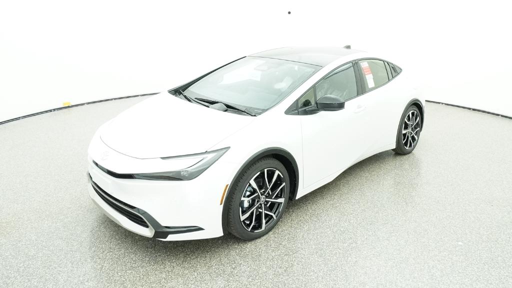 2026 Toyota Prius XSE Premium's photo