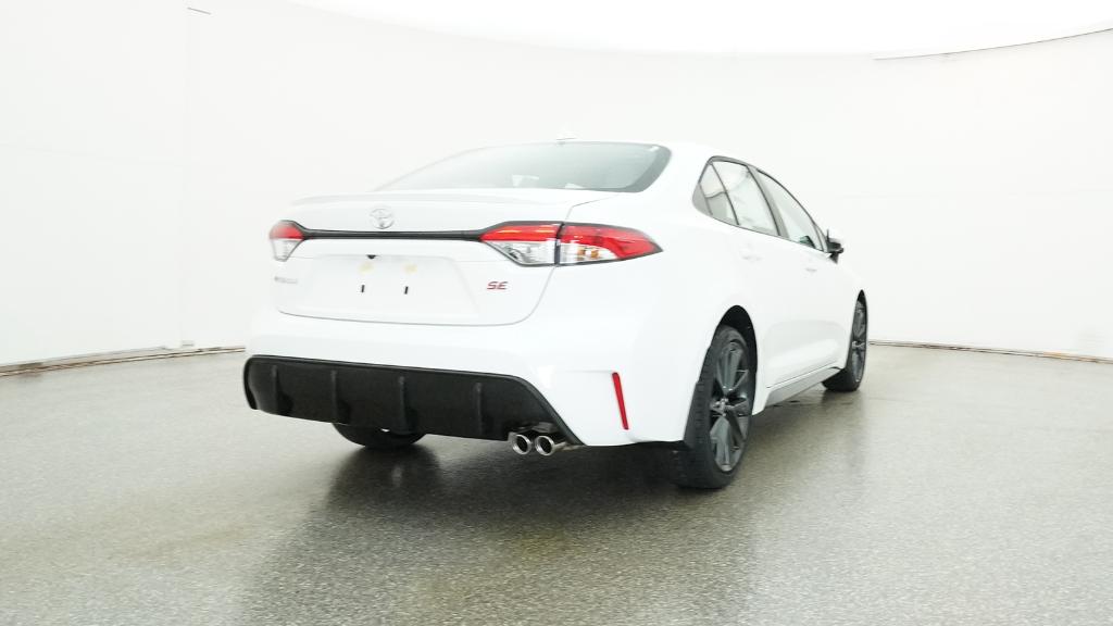 2026 Toyota Corolla SE photo 3