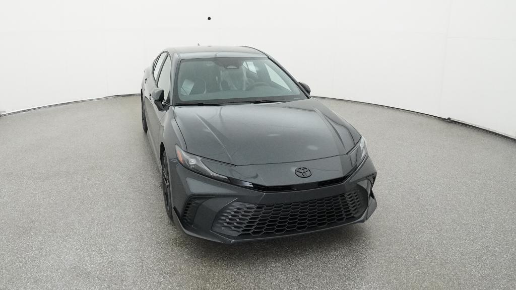 2026 Toyota Camry SE photo 2
