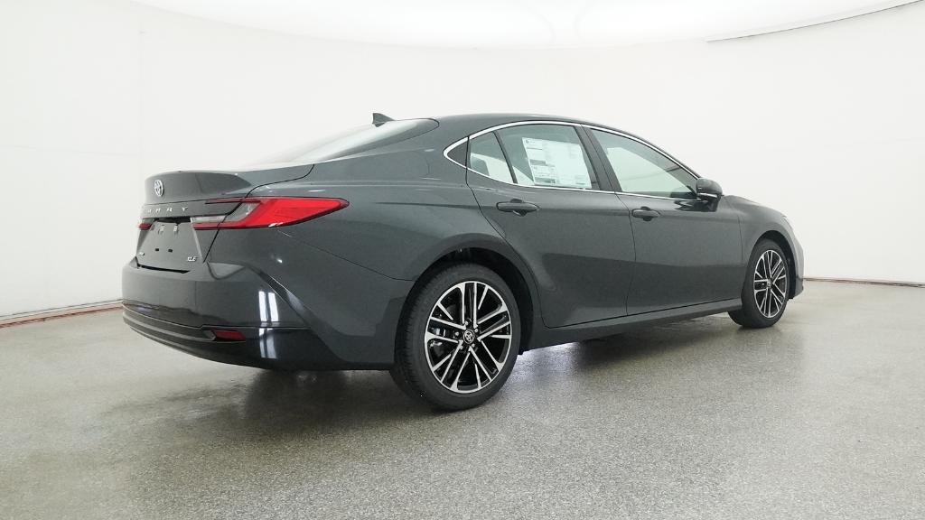 2026 Toyota Camry XLE - Photo 12