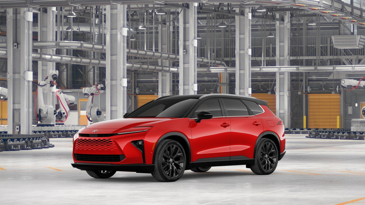 2026 Toyota Crown Signia Limited photo 2