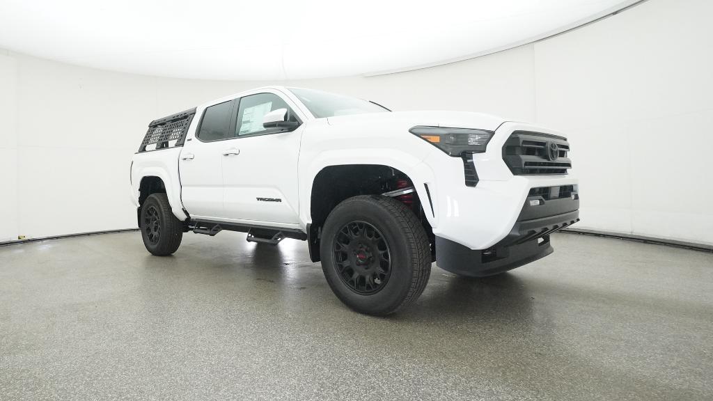 2025 Toyota Tacoma SR5 - Photo 10