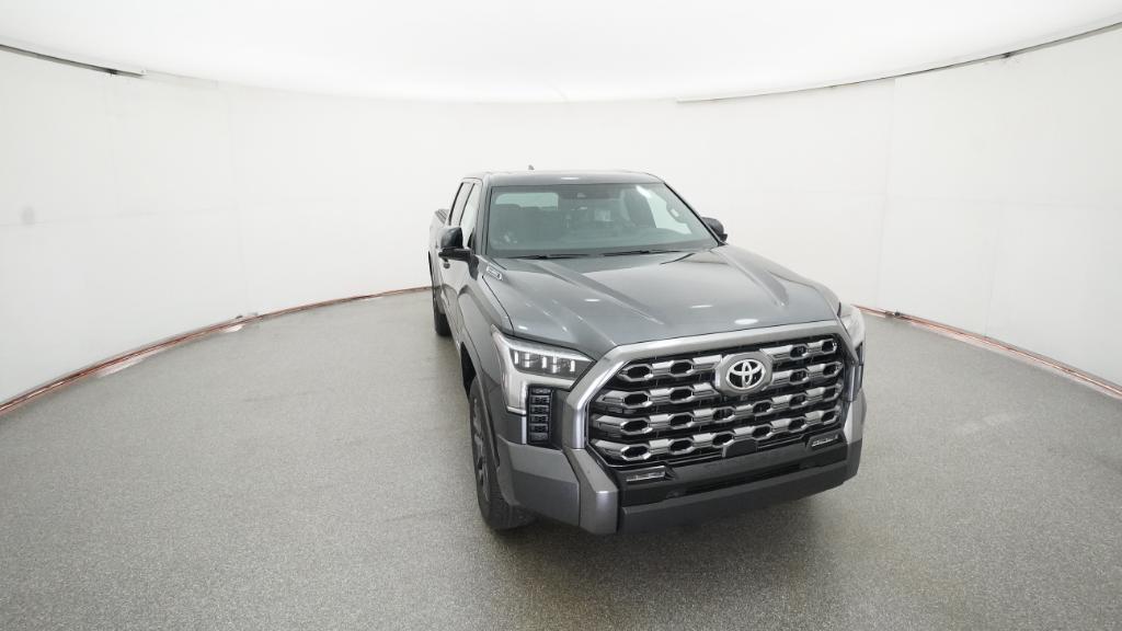 2026 Toyota Tundra Platinum photo 4