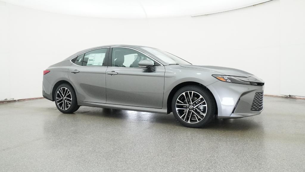 2026 Toyota Camry XLE photo 2