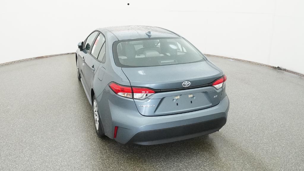 2026 Toyota Corolla LE photo 3