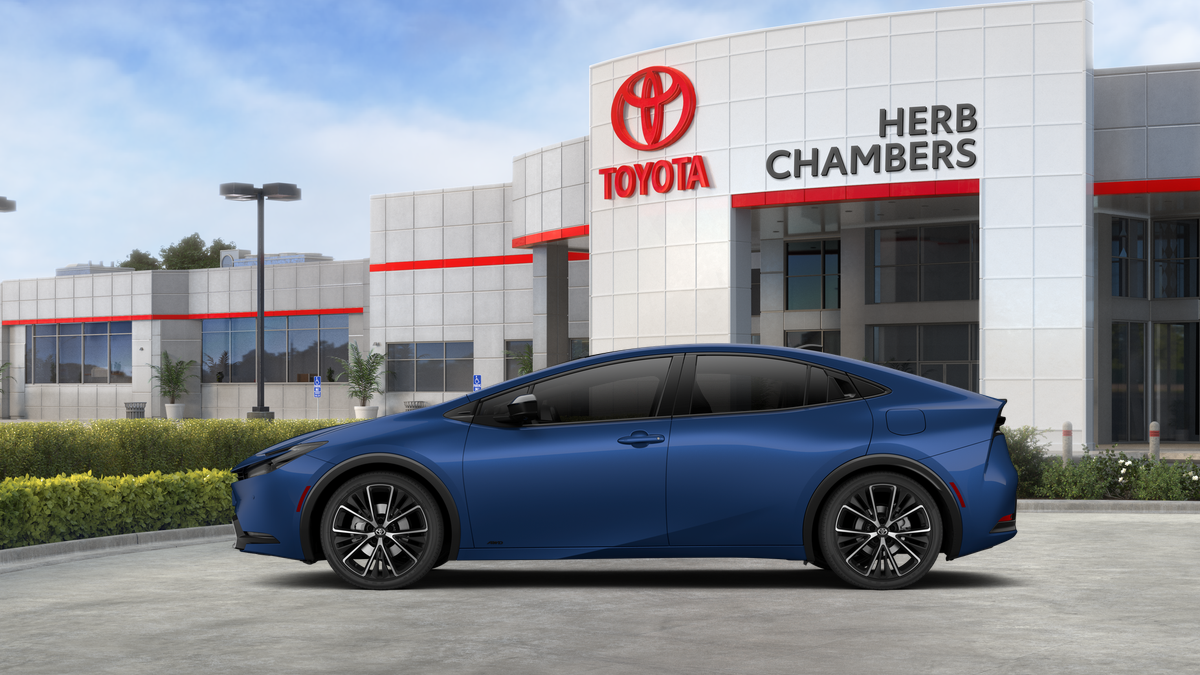 New 2027 Toyota Prius Limited Hatchback