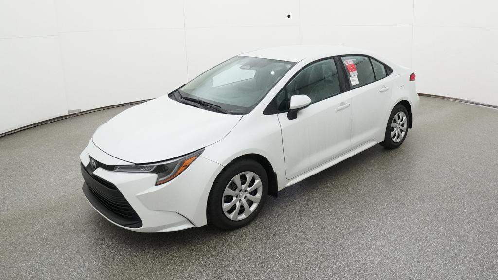 2026 Toyota Corolla LE's photo
