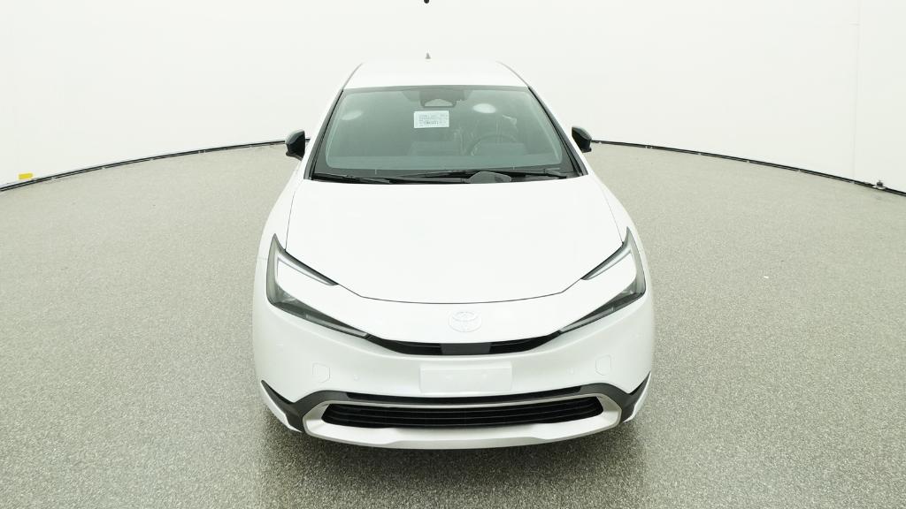 2026 Toyota Prius Plug-in Hybrid SE photo 2