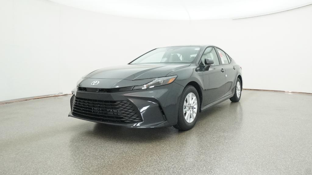 2026 Toyota Camry LE photo 3