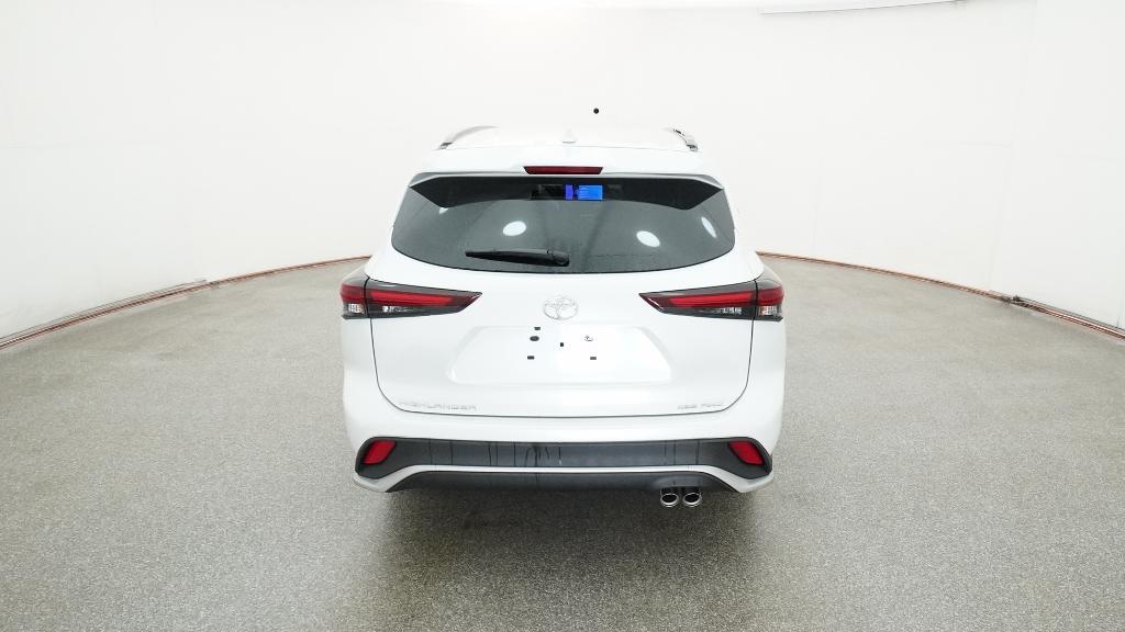 New 2025 Toyota Highlander XSE SUV
