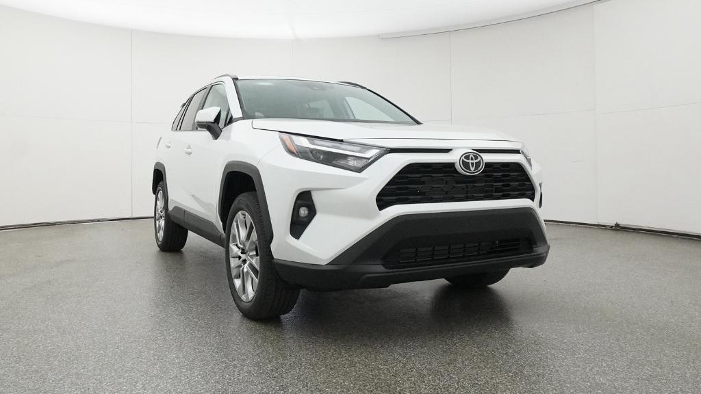 2025 Toyota RAV4 XLE Premium photo 2