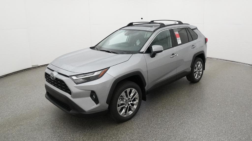 2025 Toyota RAV4 XLE Premium's photo