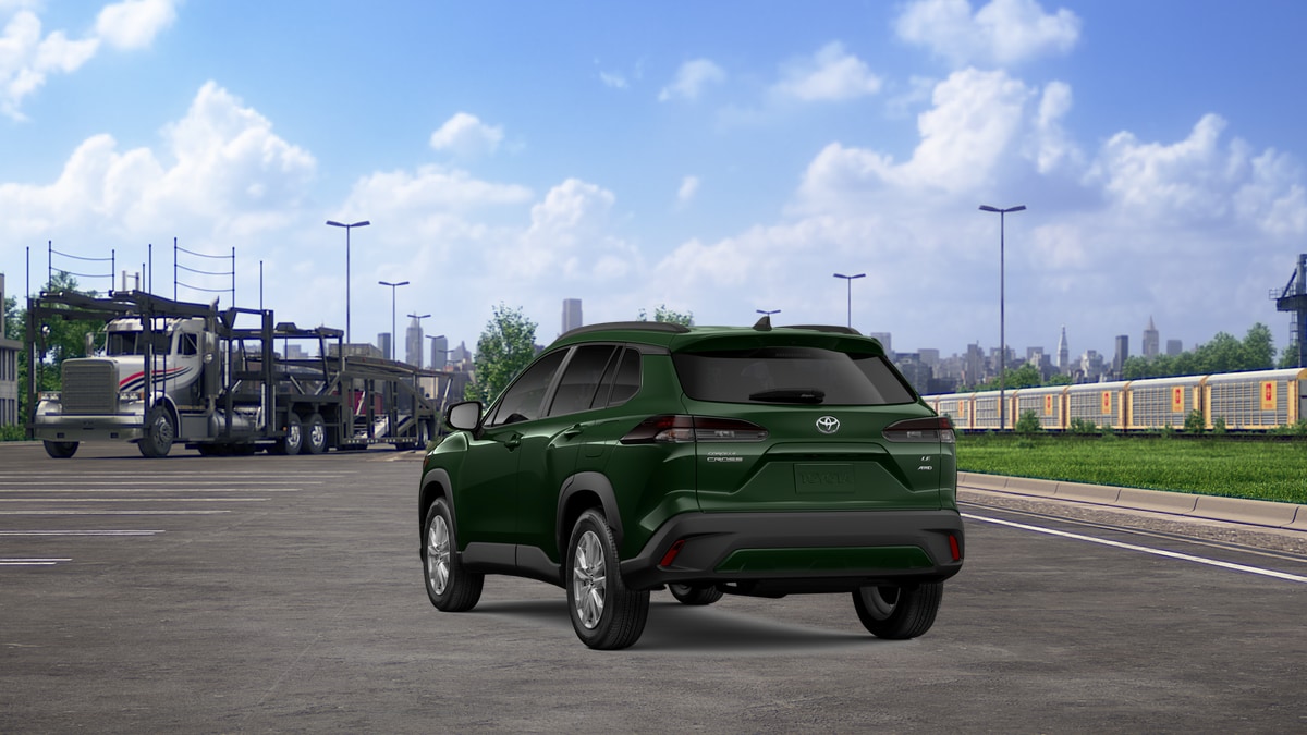 2026 Toyota Corolla Cross LE - Photo 8