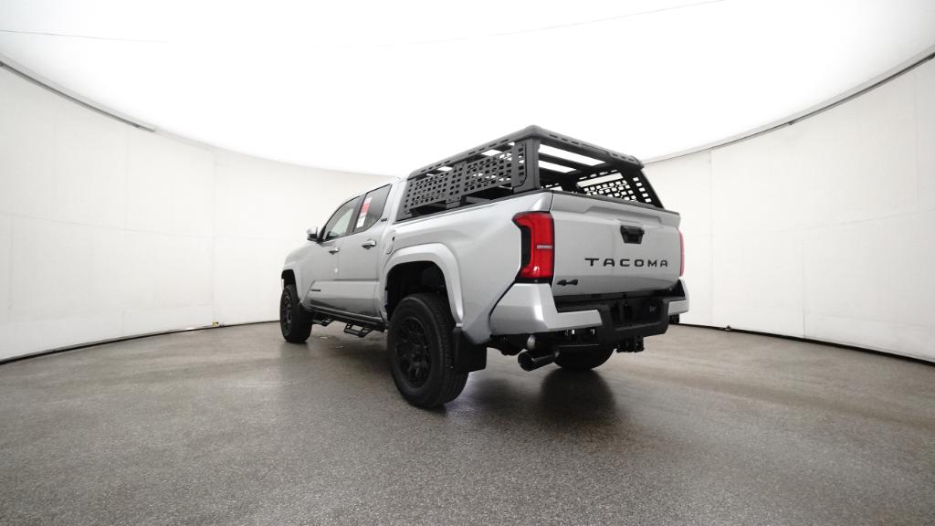 2025 Toyota Tacoma SR5 - Photo 31