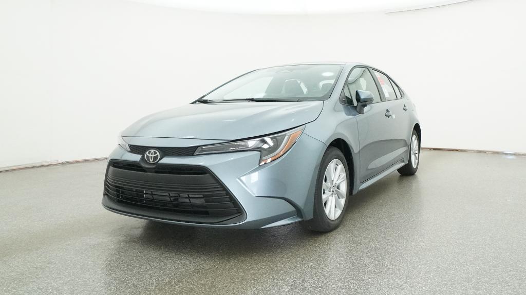 2026 Toyota Corolla LE photo 10