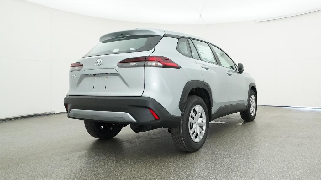 2026 Toyota Corolla Cross L photo 2