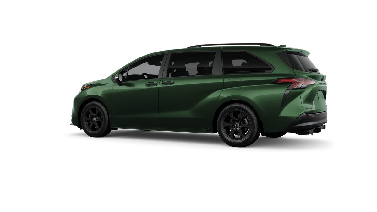 New 2026 Toyota Sienna Woodland Edition Van Passenger Van