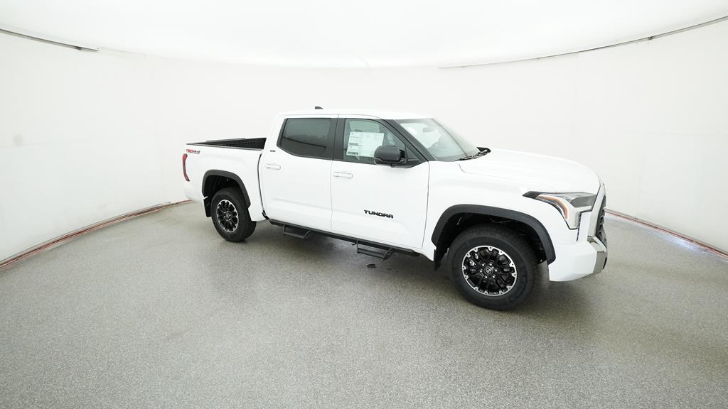 2025 Toyota Tundra SR5 - Photo 40