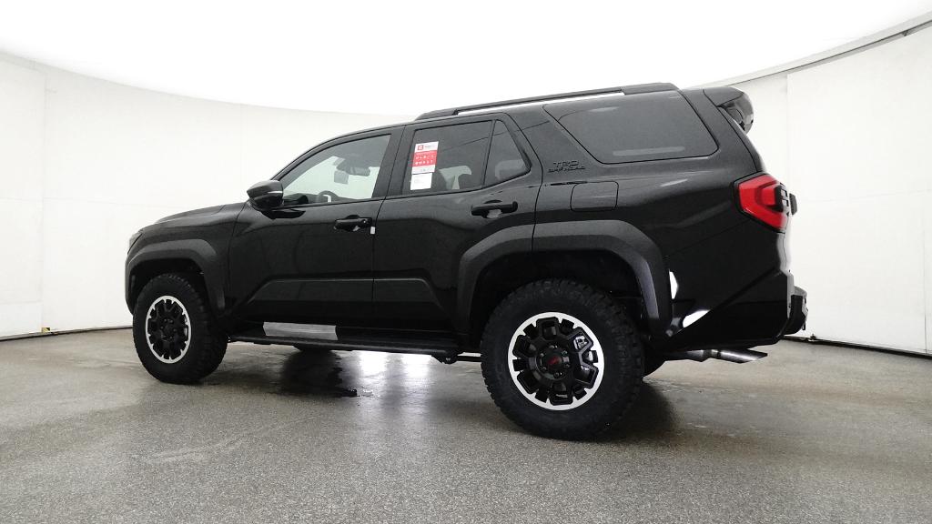 2025 Toyota 4Runner TRD Off-Road Premium photo 2