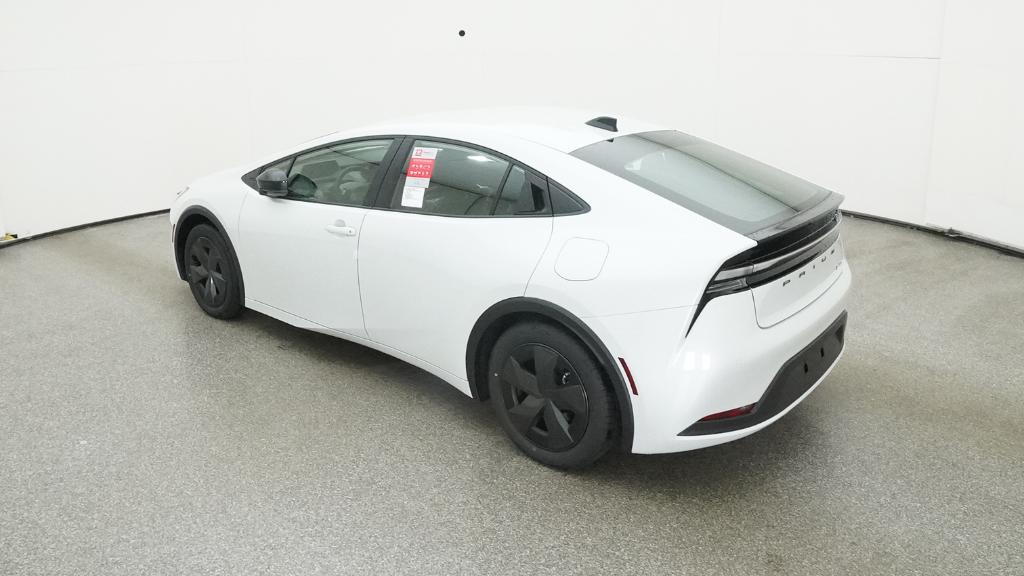 2026 Toyota Prius Plug-in Hybrid SE - Photo 30