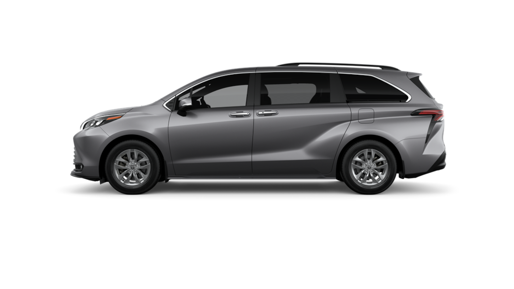 New 2026 Toyota Sienna XLE 8 PASSENGER