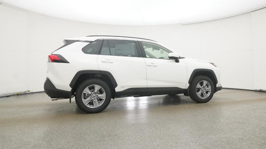 New 2025 Toyota RAV4 Hybrid XLE SUV