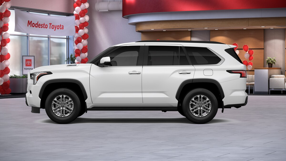 2026 Toyota Sequoia SR5 photo 4