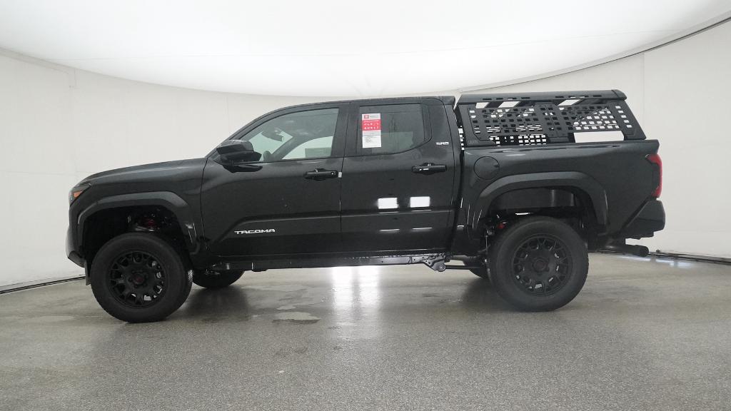 2025 Toyota Tacoma SR5 - Photo 21