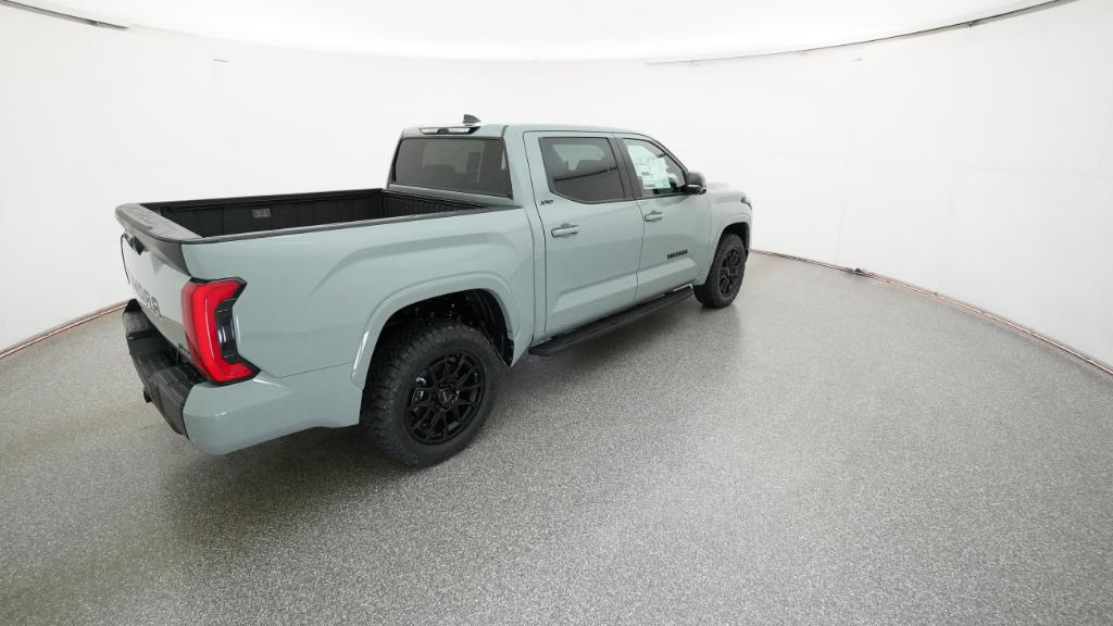 2026 Toyota Tundra SR5 CrewMax photo 2