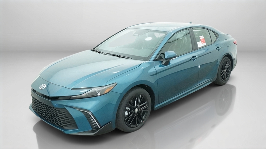 2026 Toyota Camry SE Sedan