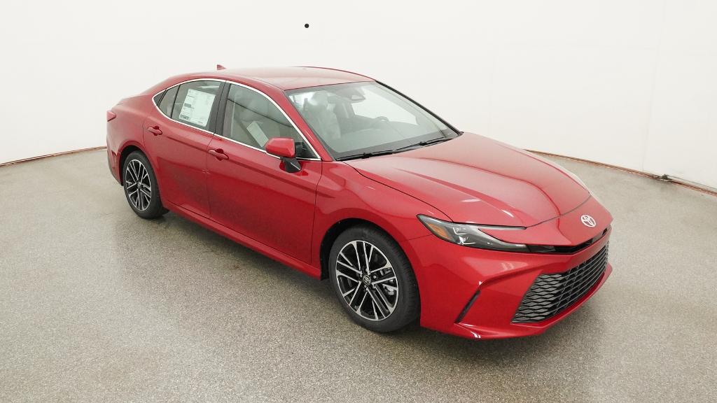 2026 Toyota Camry XLE - Photo 13
