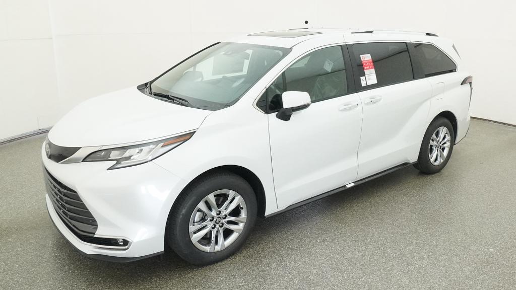 2026 Toyota Sienna Limited 7-Passenger Hybrid FWD's photo