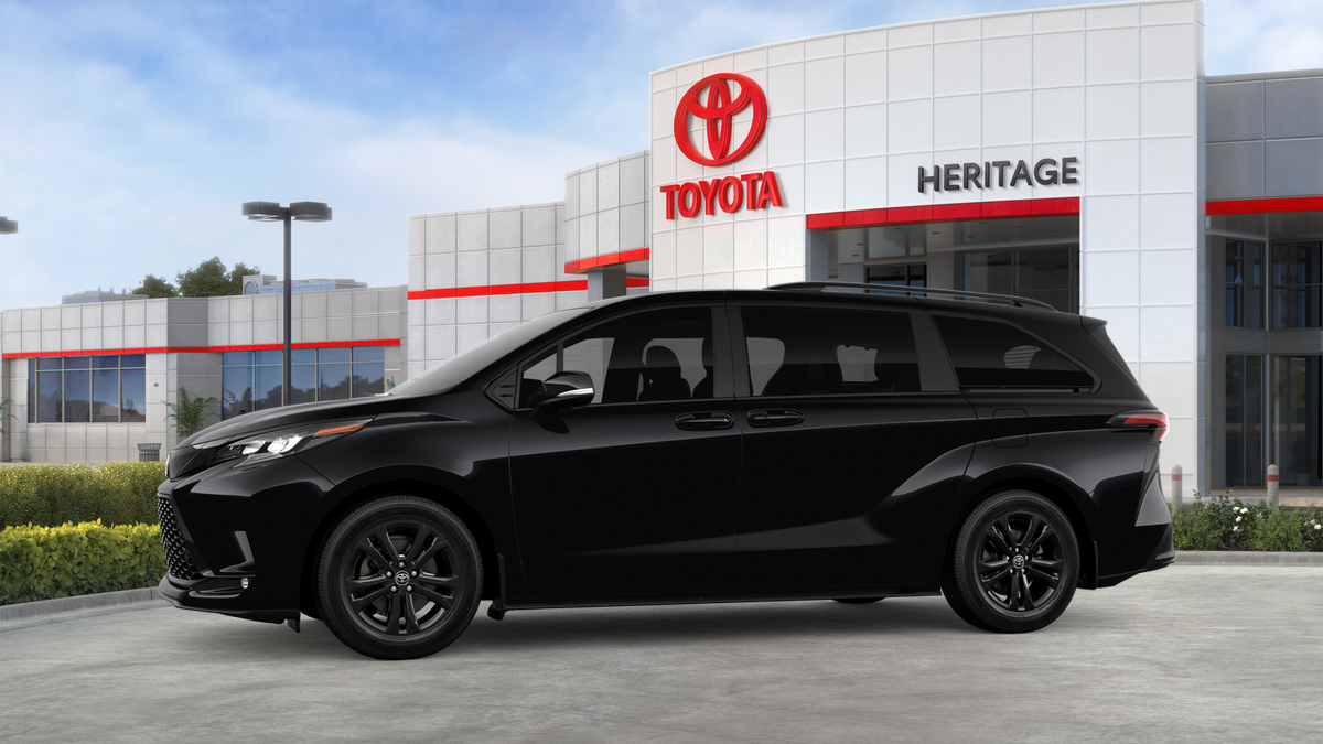 New 2026 Toyota Sienna XSE Van Passenger Van