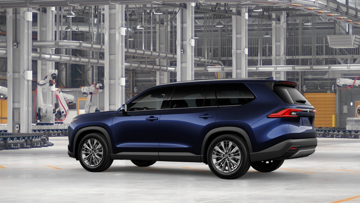 2026 Toyota Grand Highlander Platinum's photo