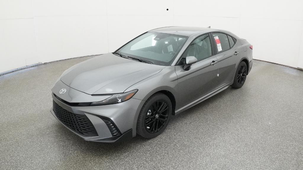 2026 Toyota Camry SE's photo
