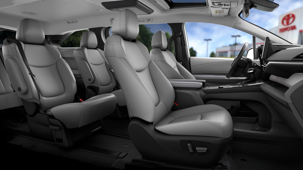 2025 Toyota Sienna XLE - Photo 55