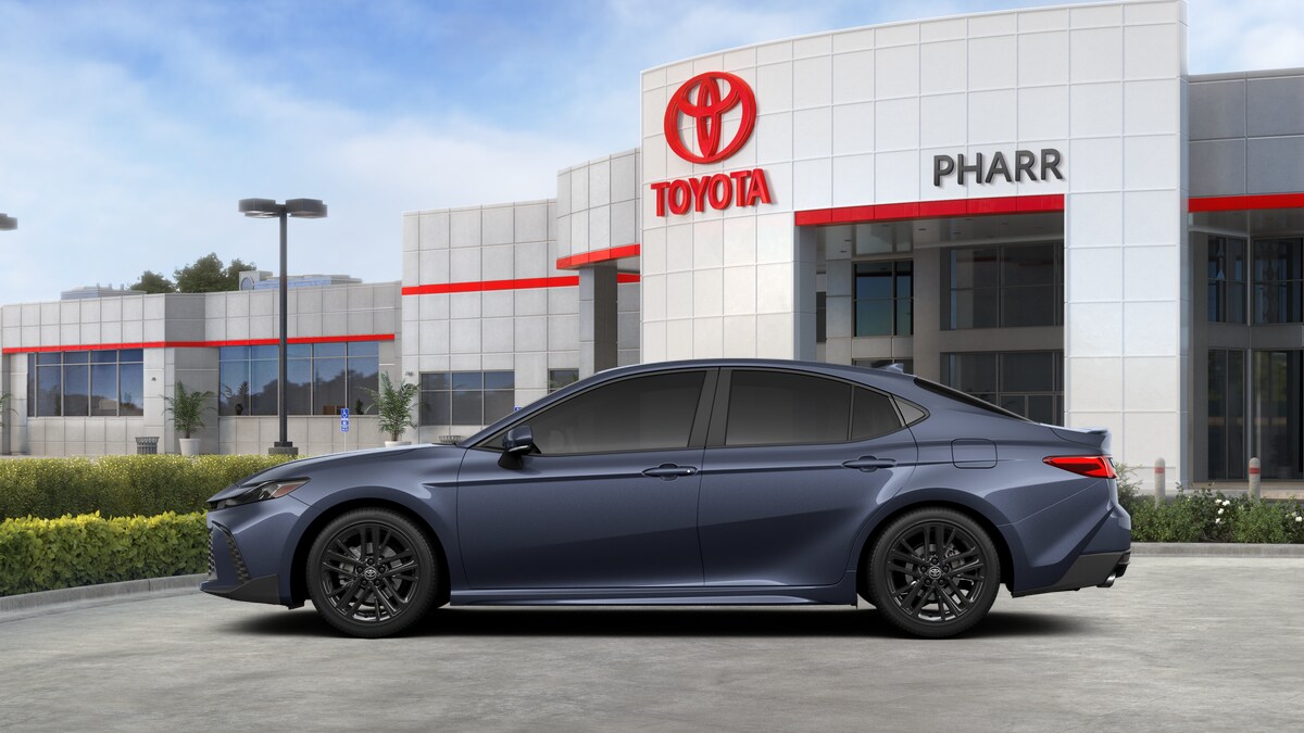2026 Toyota Camry SE photo 2