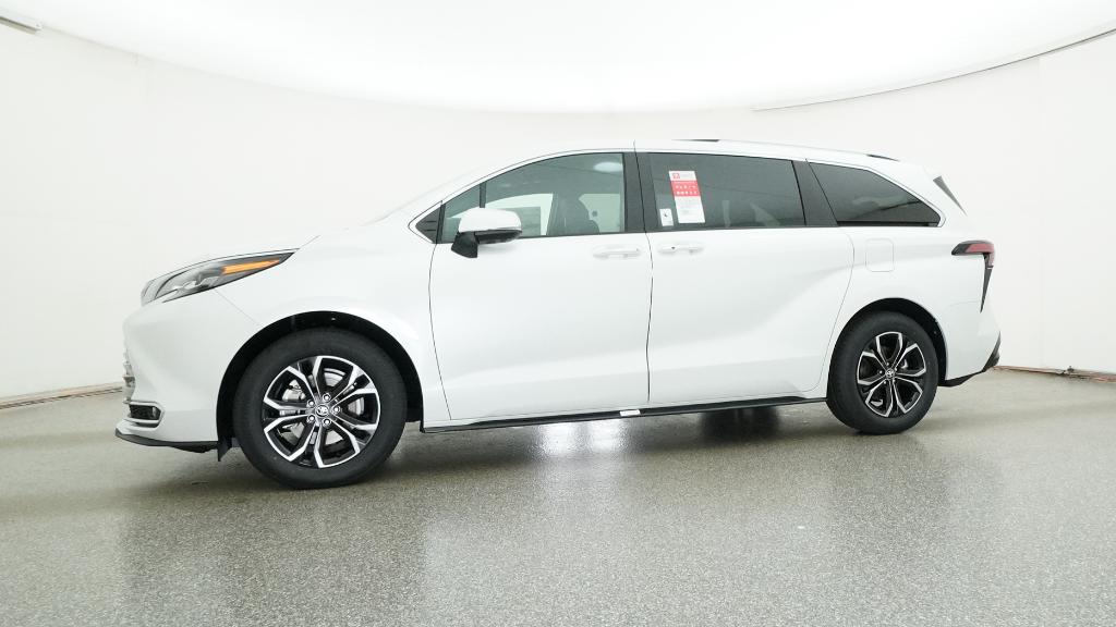 2026 Toyota Sienna Platinum photo 3