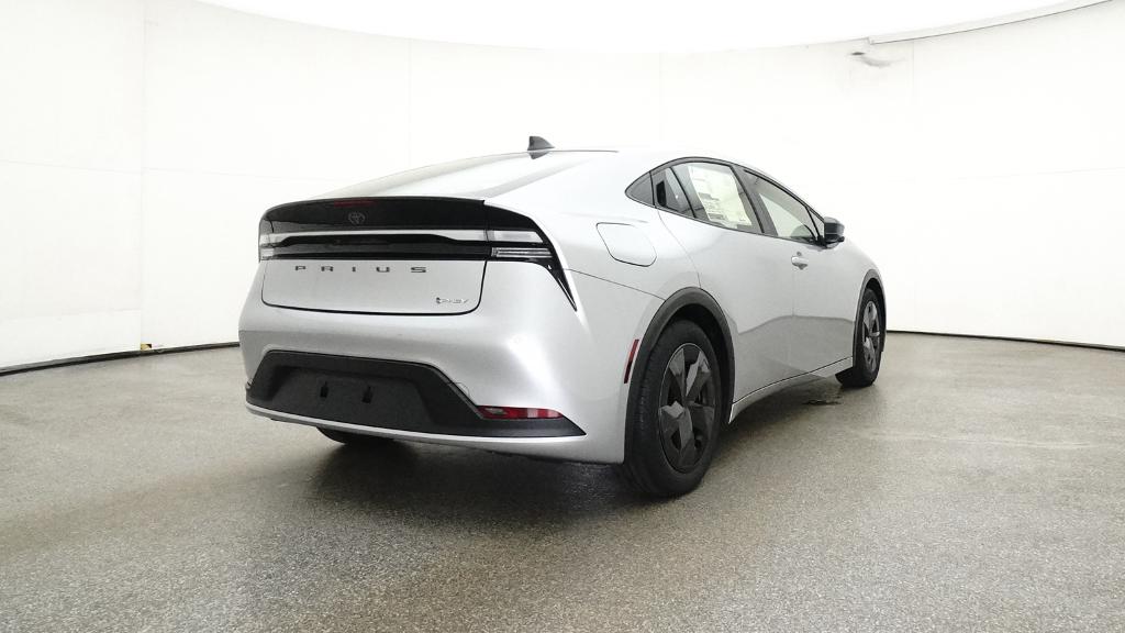 2026 Toyota Prius Plug-in Hybrid SE - Photo 46
