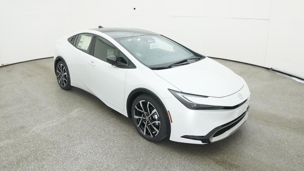 2025 Toyota Prius XSE - Photo 32