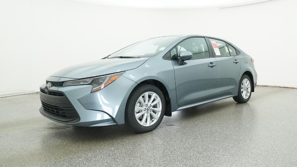 2026 Toyota Corolla LE photo 2
