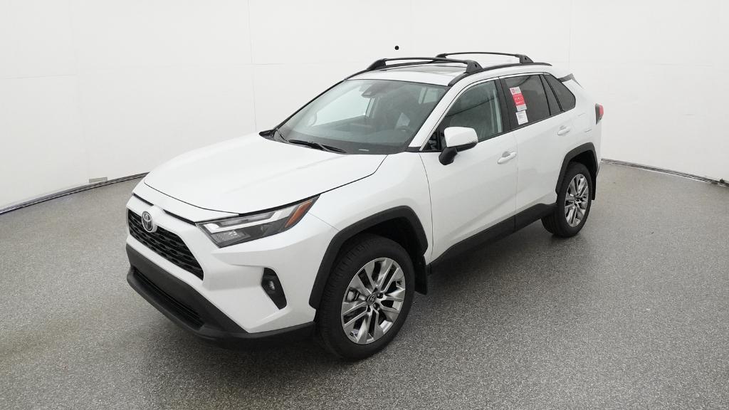 2025 Toyota RAV4 XLE Premium's photo