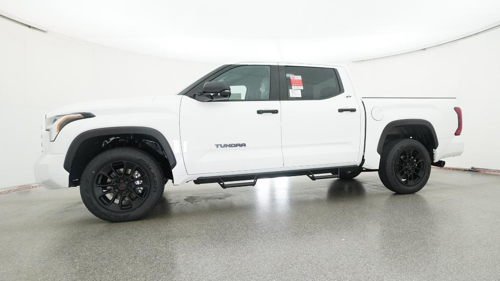 2026 Toyota Tundra SR5 CrewMax photo 4