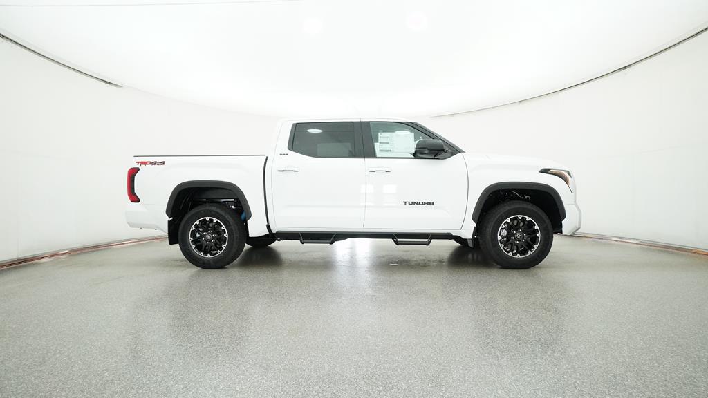2025 Toyota Tundra SR5 - Photo 26