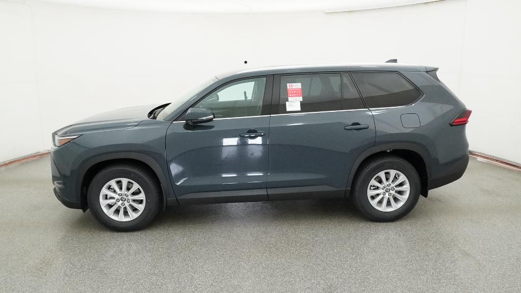 2026 Toyota Highlander Hybrid XLE photo 4