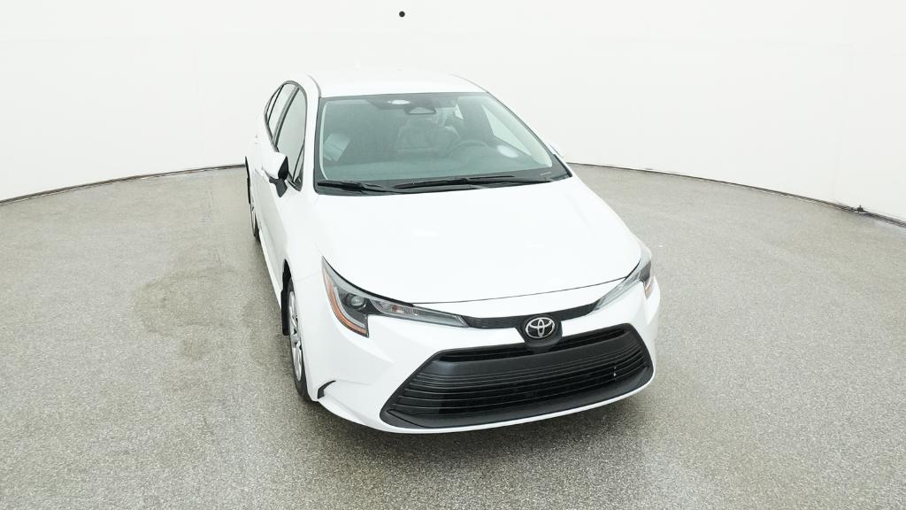 2026 Toyota Corolla LE photo 4
