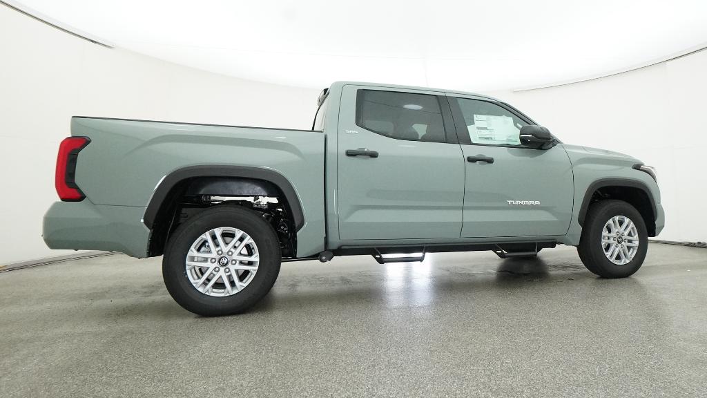2026 Toyota Tundra SR5 CrewMax photo 2