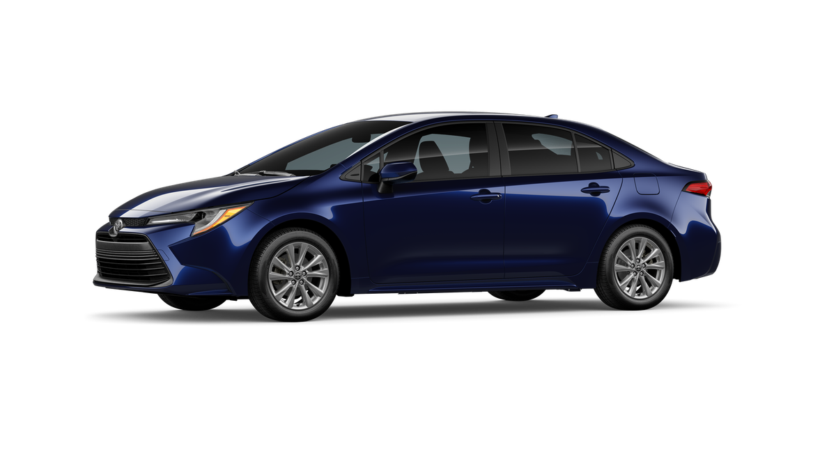 2026 Toyota Corolla LE photo 4
