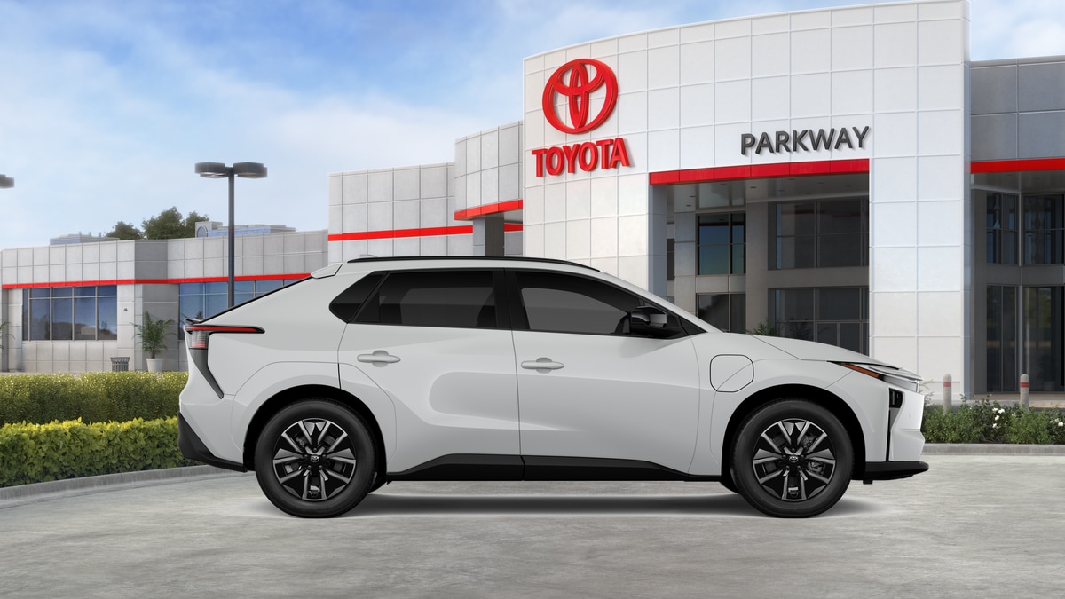 2026 Toyota bZ XLE - Photo 12