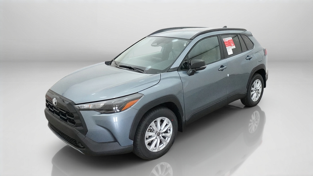2026 Toyota Corolla Cross LE SUV